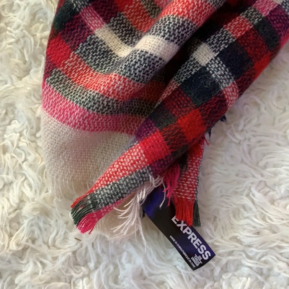 Express plaid scarf women’s pink red black cream - Picture 12 of 12